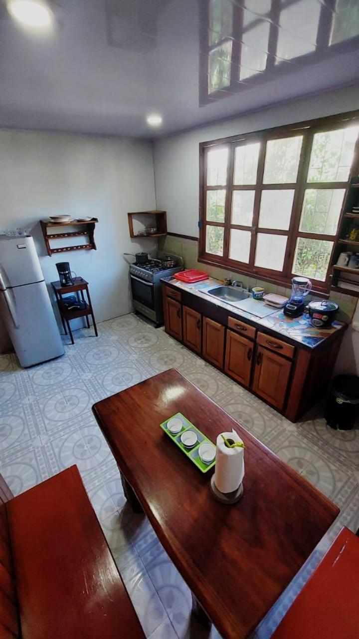 Apartamento Casa Berta Puerto Viejo de Talamanca Exterior foto