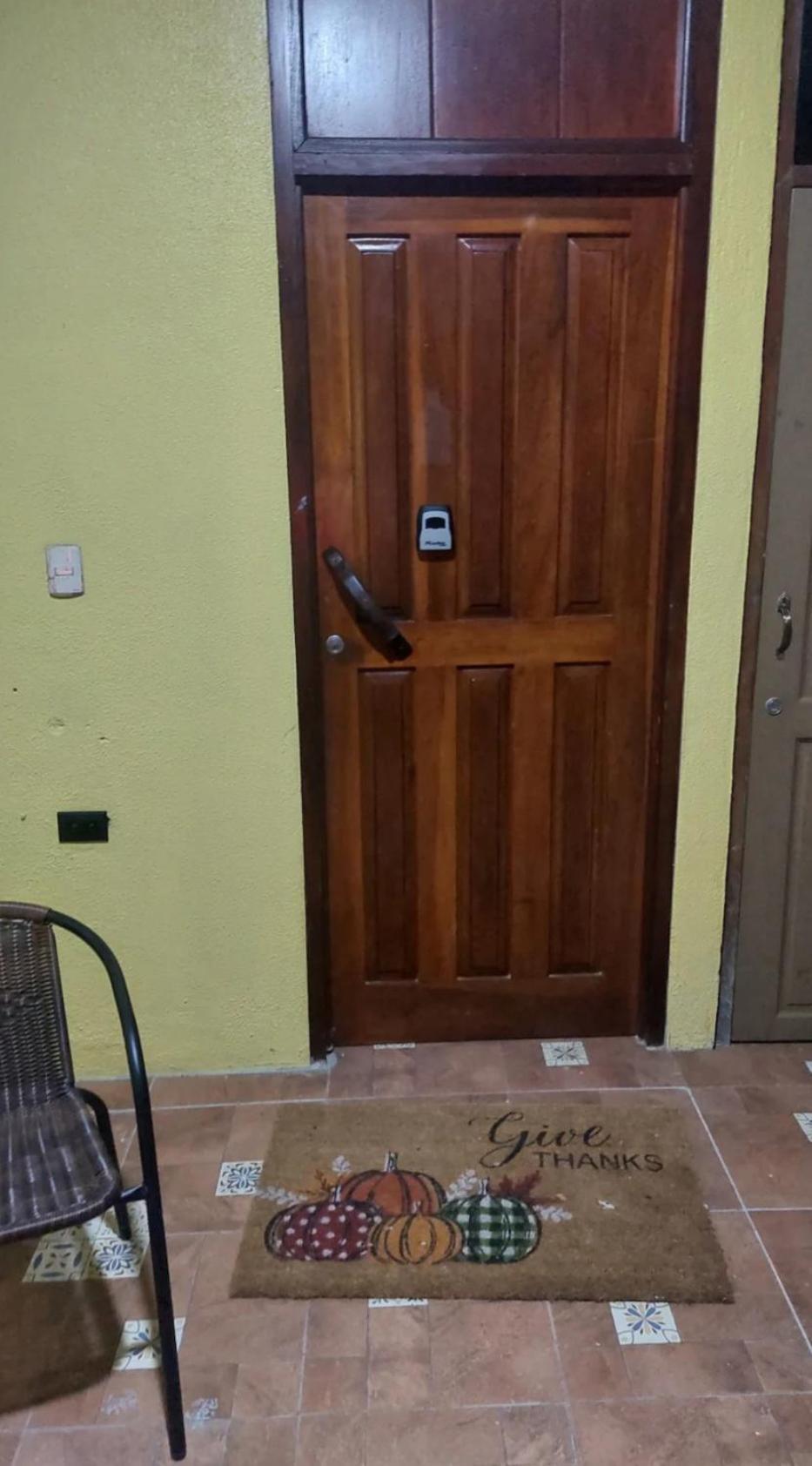 Apartamento Casa Berta Puerto Viejo de Talamanca Exterior foto